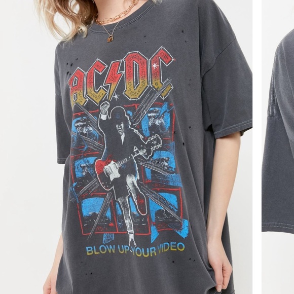 oversized distressed t shirt dress